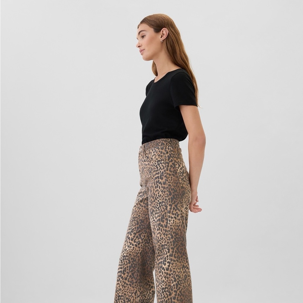 NWT GAP Leopard Print Baggy Mid Rise Denim Sz USW 35/20 Reg length. SOLD OUT - Picture 4 of 12
